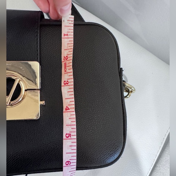 VALENTINO Crossbody Leather Black Authentic Bag - Picture 15 of 17